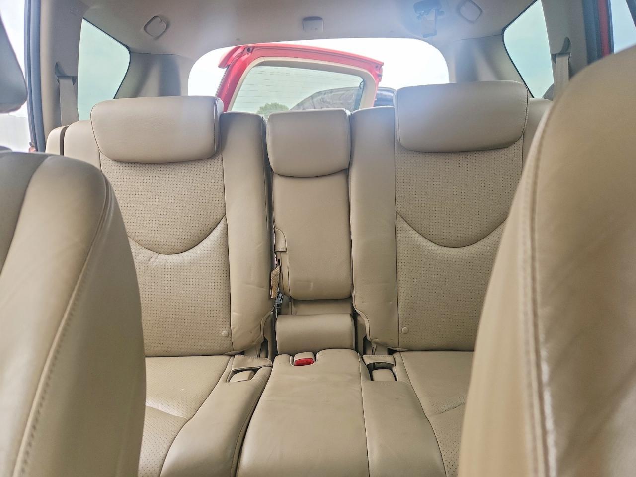 2010 TOYOTA RAV4 — Фото 10 из 13