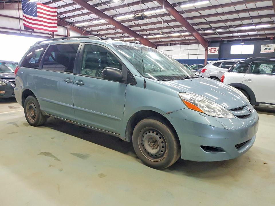 2007 TOYOTA SIENNA LE — Фото 4 из 13
