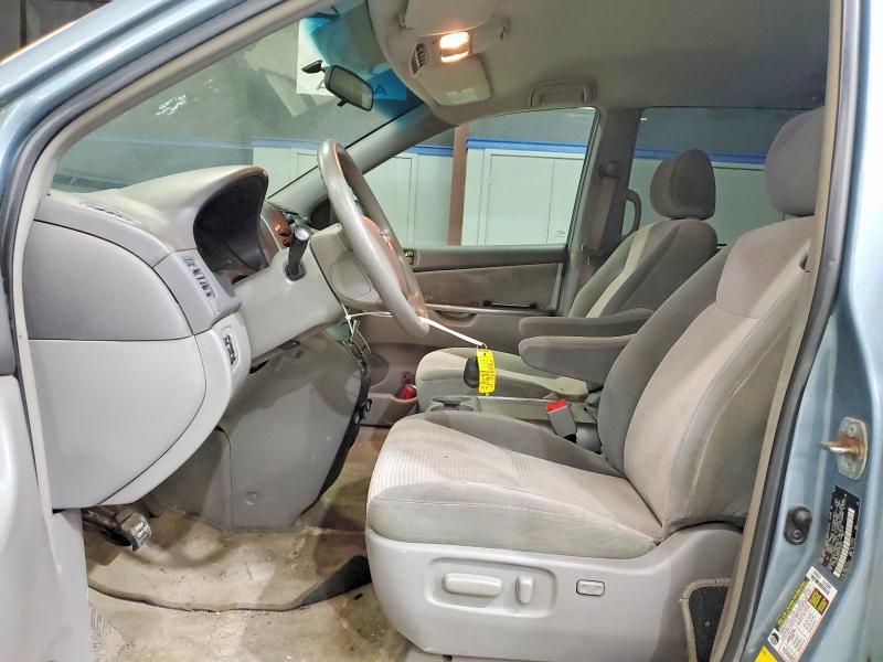 2007 TOYOTA SIENNA LE — Фото 7 из 13
