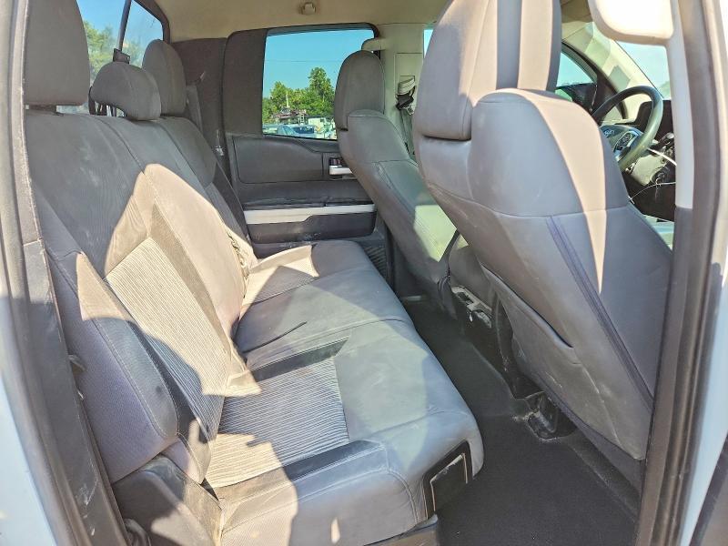 2015 TOYOTA TUNDRA SR5 — Фото 10 из 12