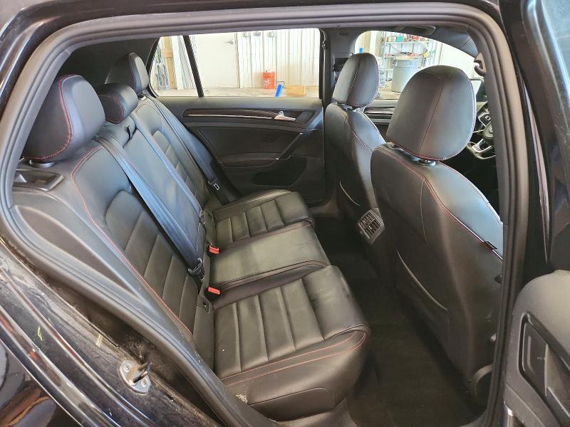 2015 VOLKSWAGEN GTI — Фото 10 из 13