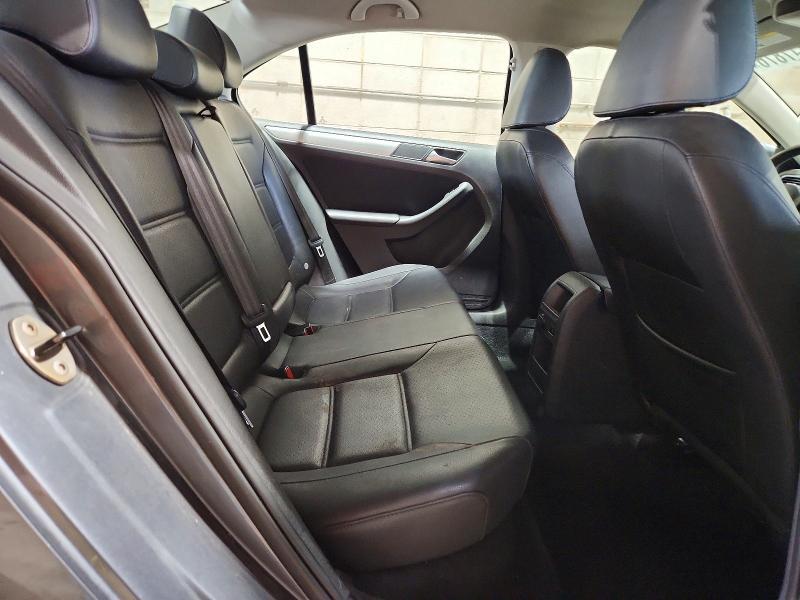 3VWBX7AJ8DM432453 2013 VOLKSWAGEN JETTA S/SE photo no. 10