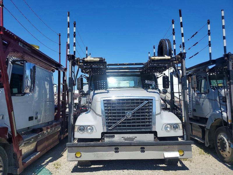 2014 VOLVO VAH CAR HAULER TRUCK — Фото 9 из 10