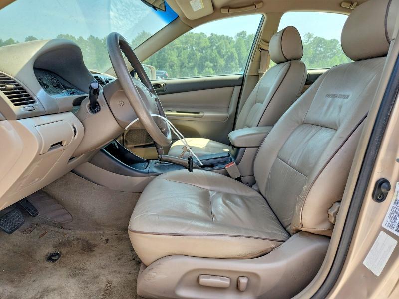 2002 TOYOTA CAMRY LE/XLE — Фото 7 из 12