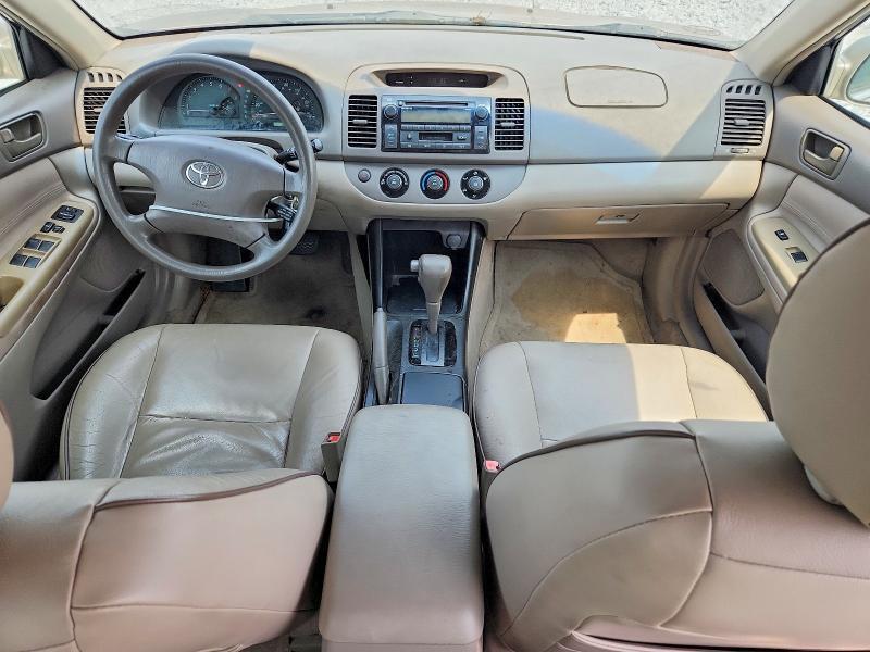 2002 TOYOTA CAMRY LE/XLE — Фото 8 из 12