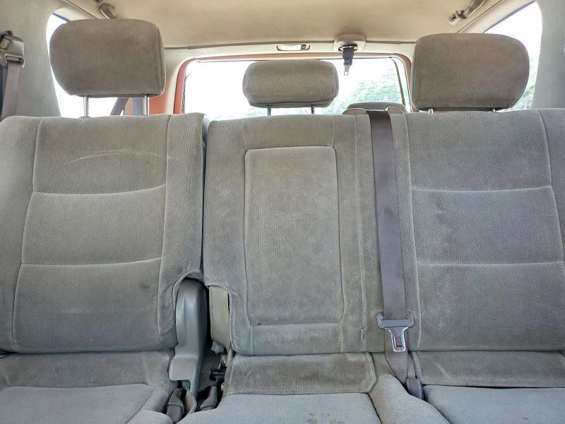2002 TOYOTA SEQUOIA SR5 — Фото 10 из 13