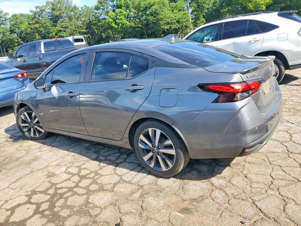 2021 NISSAN VERSA SR — Фото 2 из 12