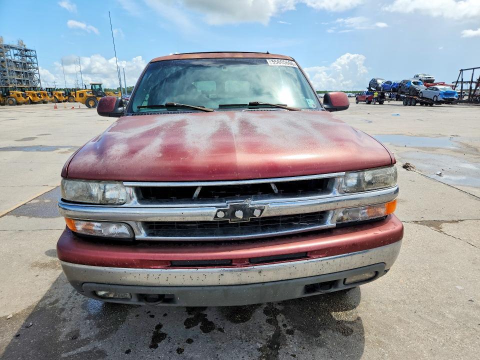 2002 CHEVROLET SUBURBAN K1500 — Фото 5 из 13