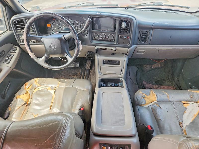 2002 CHEVROLET SUBURBAN K1500 — Фото 8 из 13