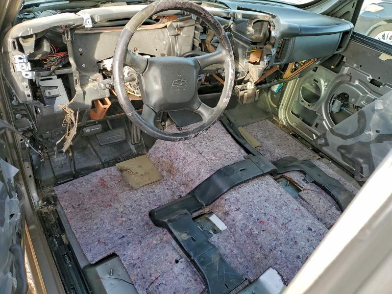 2GCEC19V721407967 2002 CHEVROLET SILVERADO photo no. 8