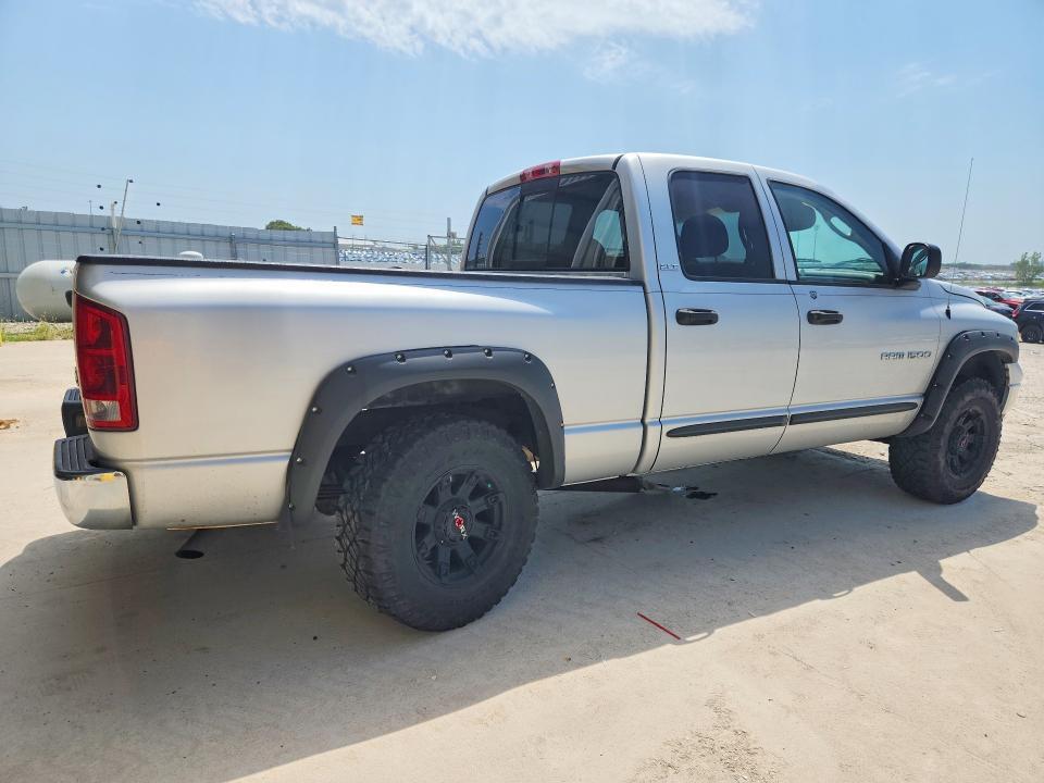 2002 DODGE RAM 1500 — Фото 3 из 12