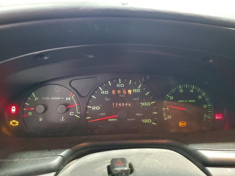 2002 FORD TAURUS SES — Фото 9 из 12