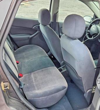 2002 FORD FOCUS SE — Фото 10 из 12
