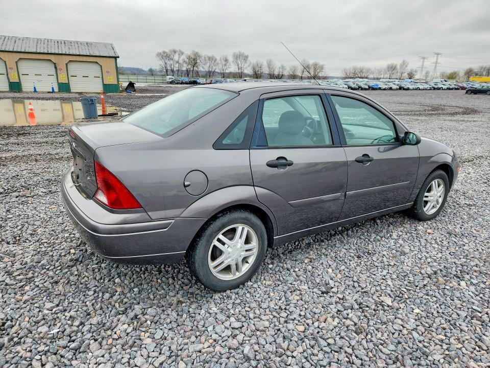 2002 FORD FOCUS SE — Фото 3 из 12
