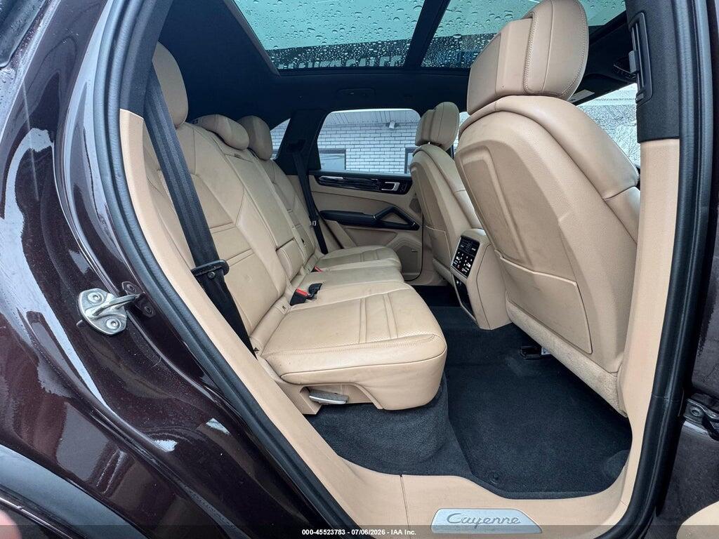 2021 PORSCHE CAYENNE — Фото 6 из 10