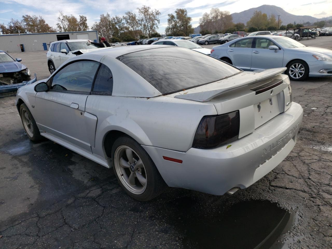 2002 FORD MUSTANG GT — Фото 3 из 10