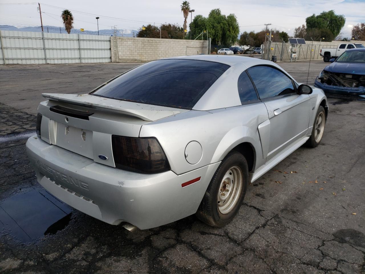 2002 FORD MUSTANG GT — Фото 4 из 10