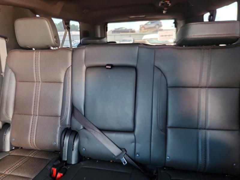 2025 CHEVROLET SUBURBAN K1500 HIGH COUNTRY — Фото 10 из 13