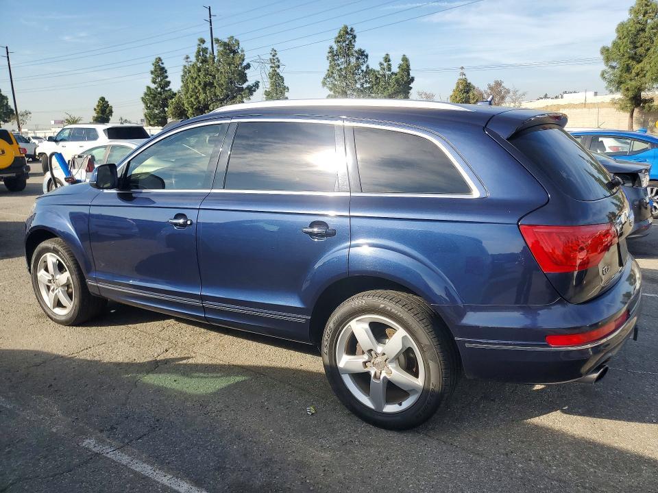 WA1CGAFE8FD014239 2015 AUDI Q7 photo no. 2