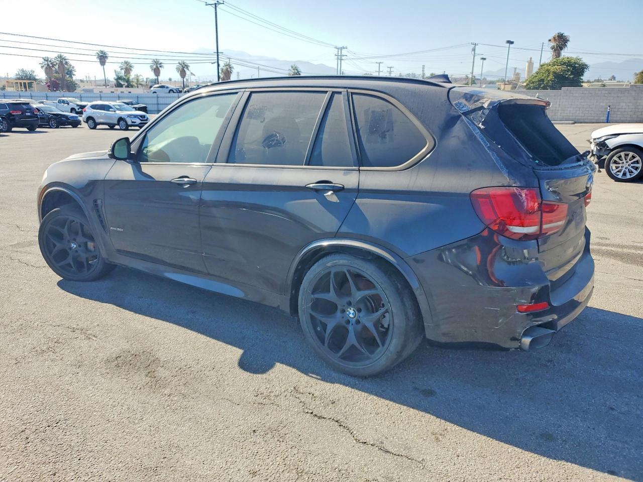 2015 BMW X5 XDRIVE50I — Фото 2 из 12