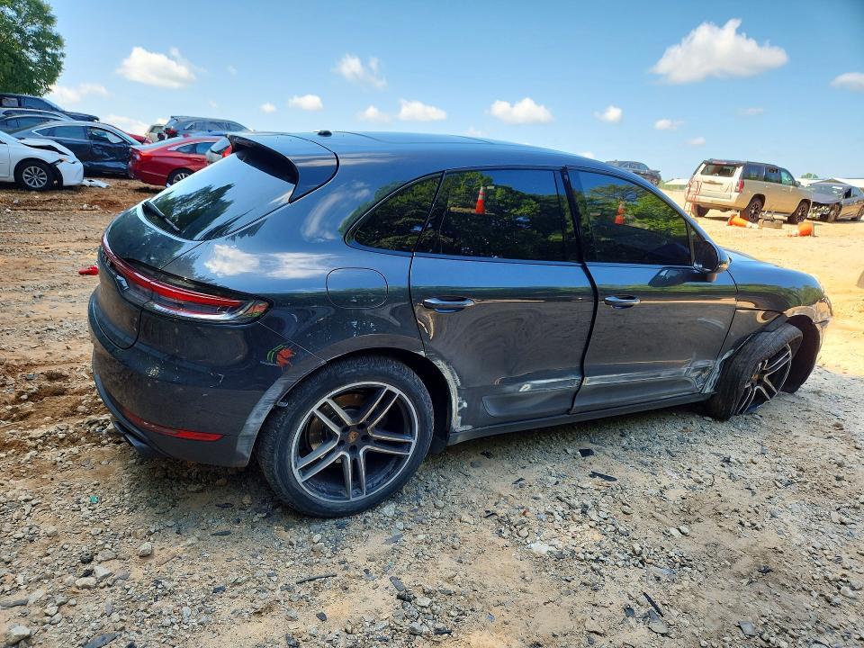 2021 PORSCHE MACAN — Фото 3 из 13