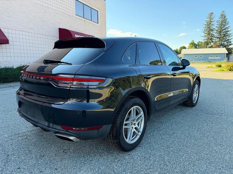 2021 PORSCHE MACAN — Фото 4 из 14