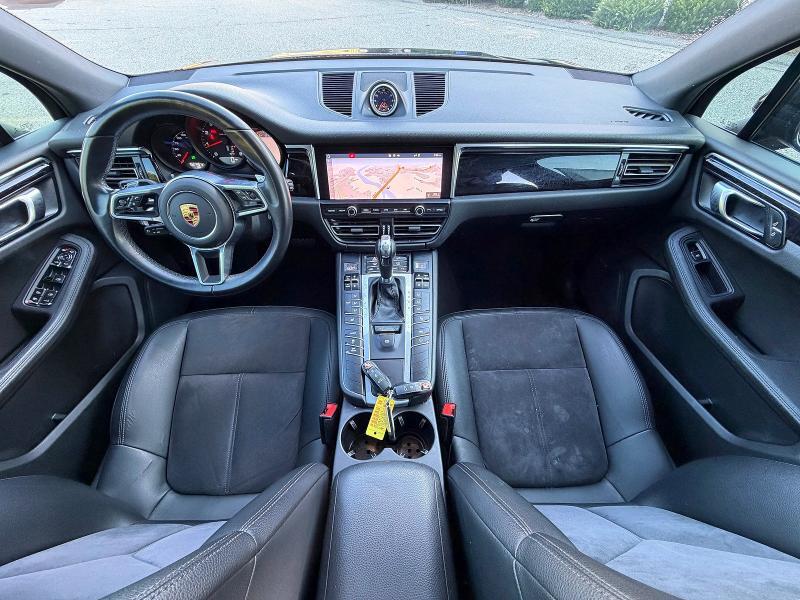 2021 PORSCHE MACAN — Фото 9 из 14