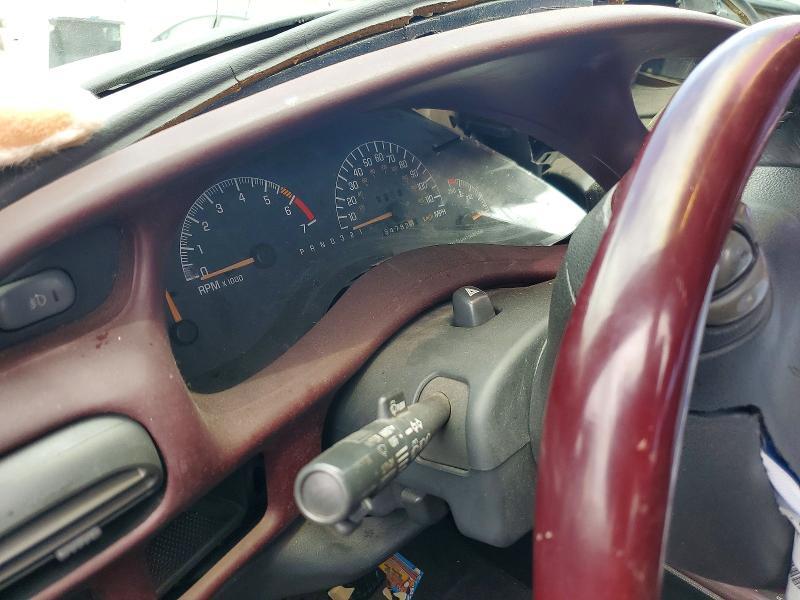 2002 PONTIAC GRAND PRIX GT — Фото 9 из 12