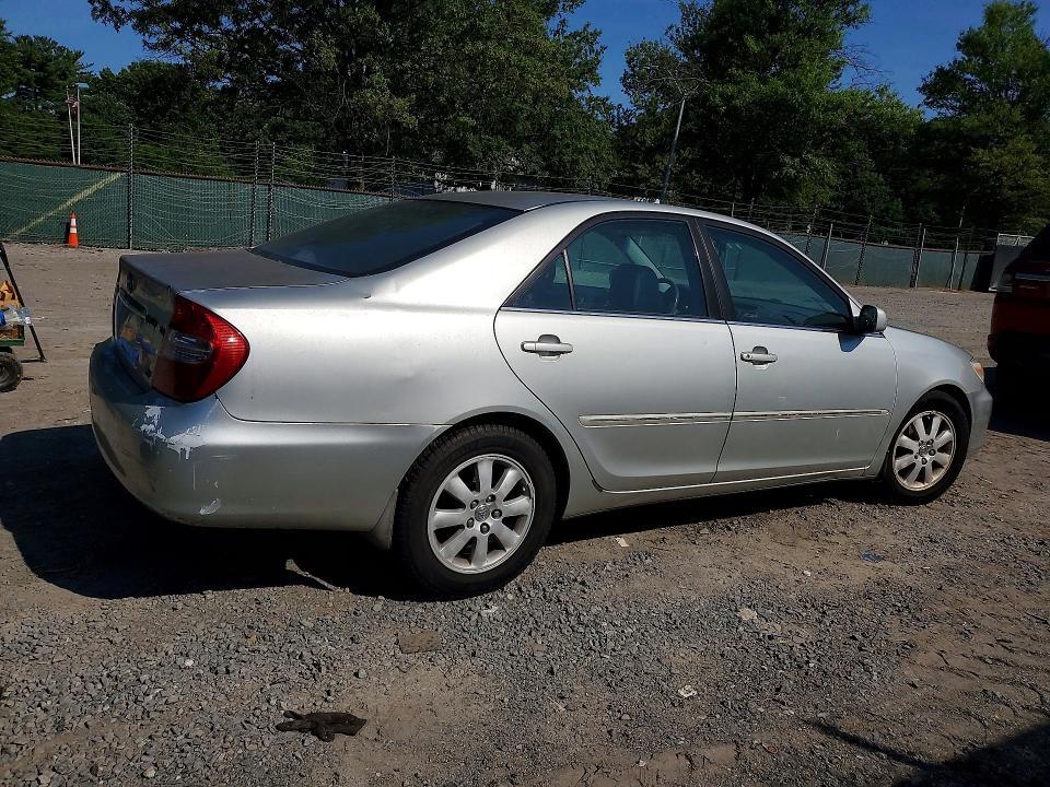 2002 TOYOTA CAMRY XLE V6 — Фото 3 из 12