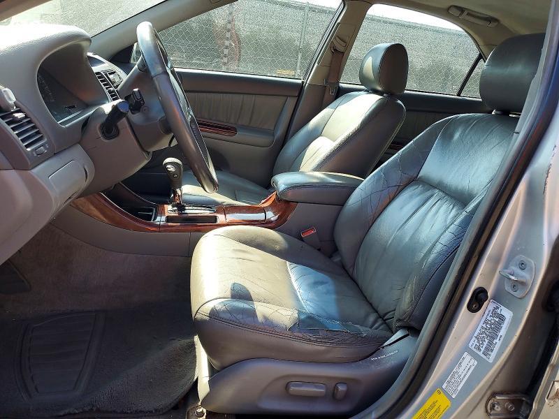 2002 TOYOTA CAMRY XLE V6 — Фото 7 из 12
