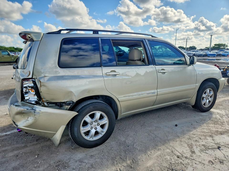 2002 TOYOTA HIGHLANDER LIMITED — Фото 3 из 13