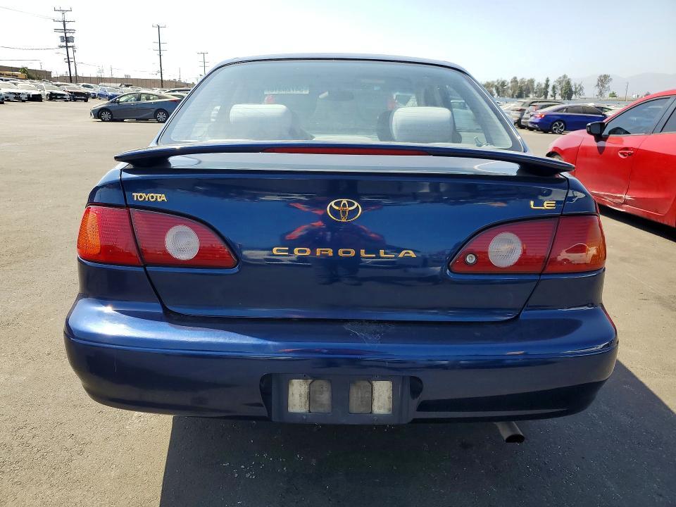 2002 TOYOTA COROLLA SEDAN 2WD — Фото 6 из 12