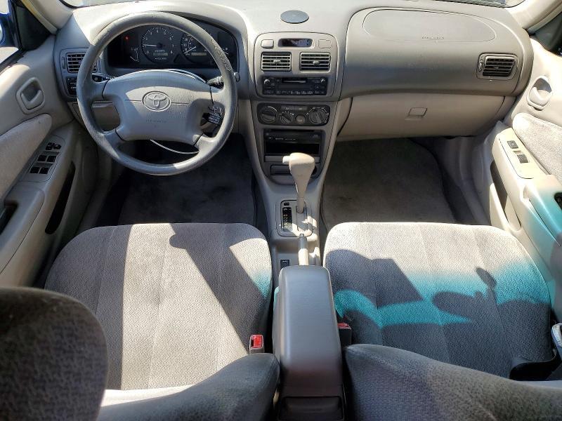 2002 TOYOTA COROLLA SEDAN 2WD — Фото 8 из 12