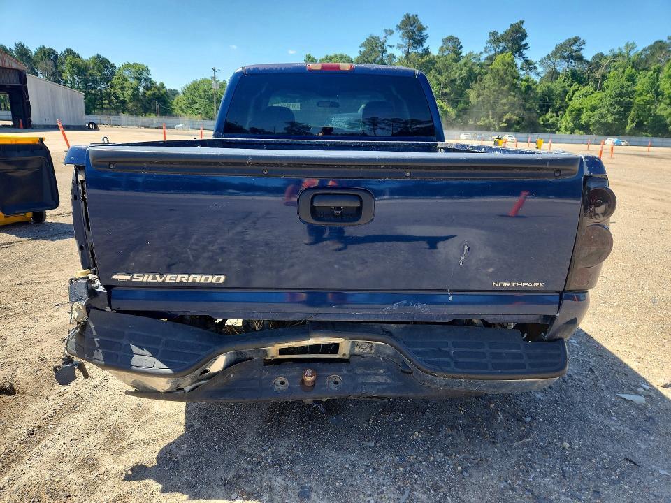 2001 CHEVROLET SILVERADO C1500 — Фото 6 из 12