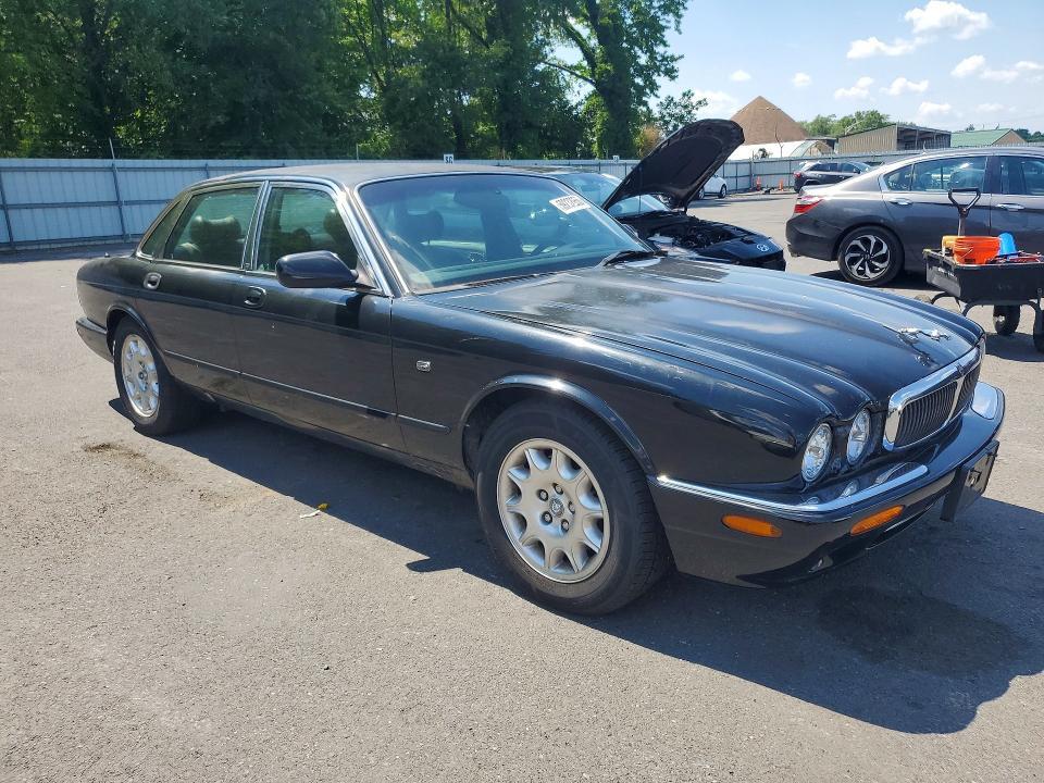 SAJDA14C21LF36994 2001 JAGUAR XJ8 photo no. 4