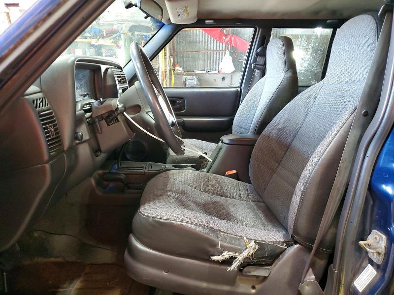 2001 JEEP CHEROKEE SPORT — Фото 7 из 13