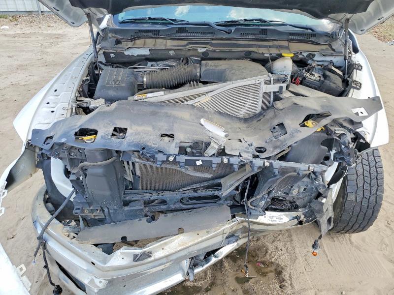 2021 RAM 1500 CLASSIC TRADESMAN — Фото 11 из 12