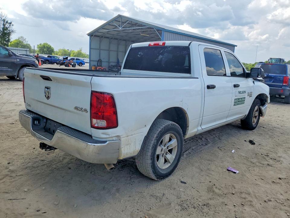 2021 RAM 1500 CLASSIC TRADESMAN — Фото 3 из 12