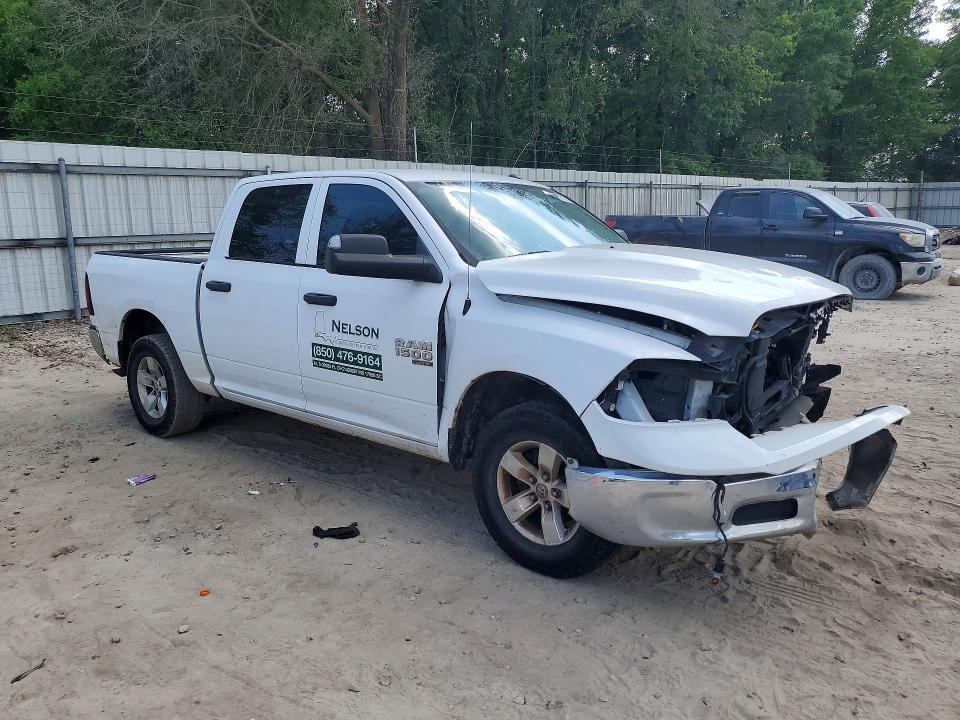 2021 RAM 1500 CLASSIC TRADESMAN — Фото 4 из 12