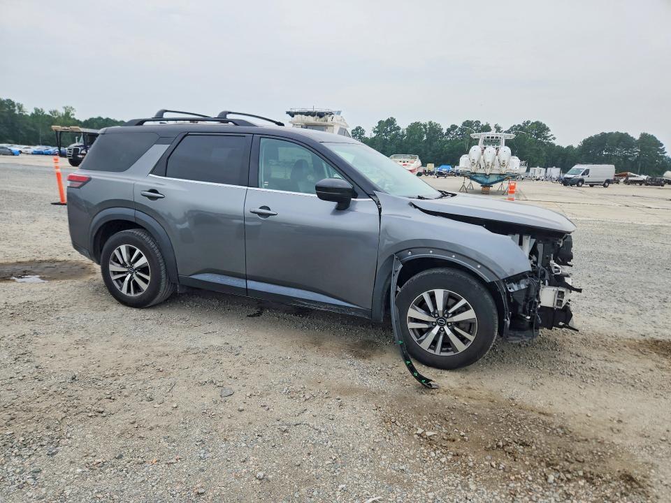 2023 NISSAN PATHFINDER SL — Фото 4 из 13