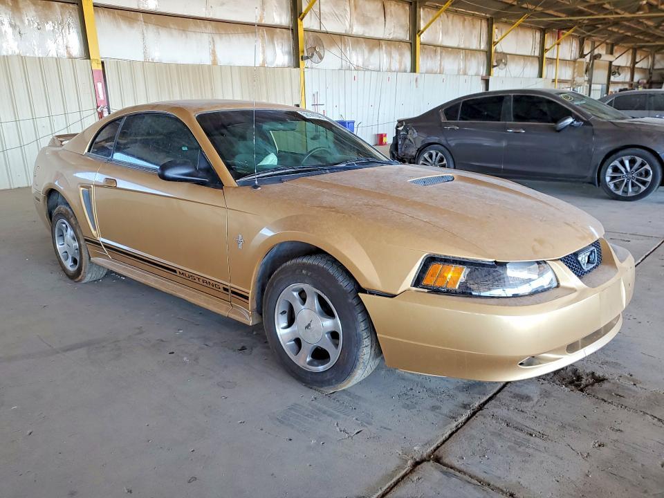 1FAFP4046YF208821 2000 FORD MUSTANG photo no. 4