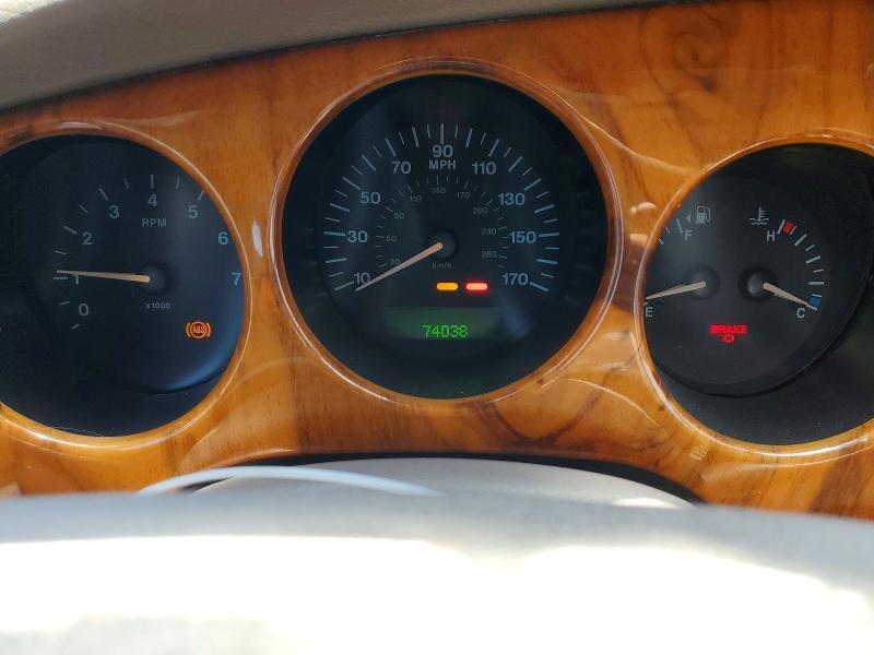 2000 JAGUAR XK8 — Фото 9 из 12