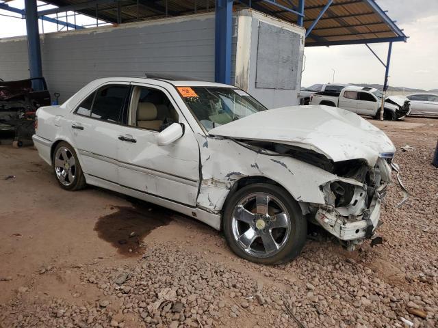 WDBHA24G7YA847217 2000 MERCEDES-BENZ C photo no. 4