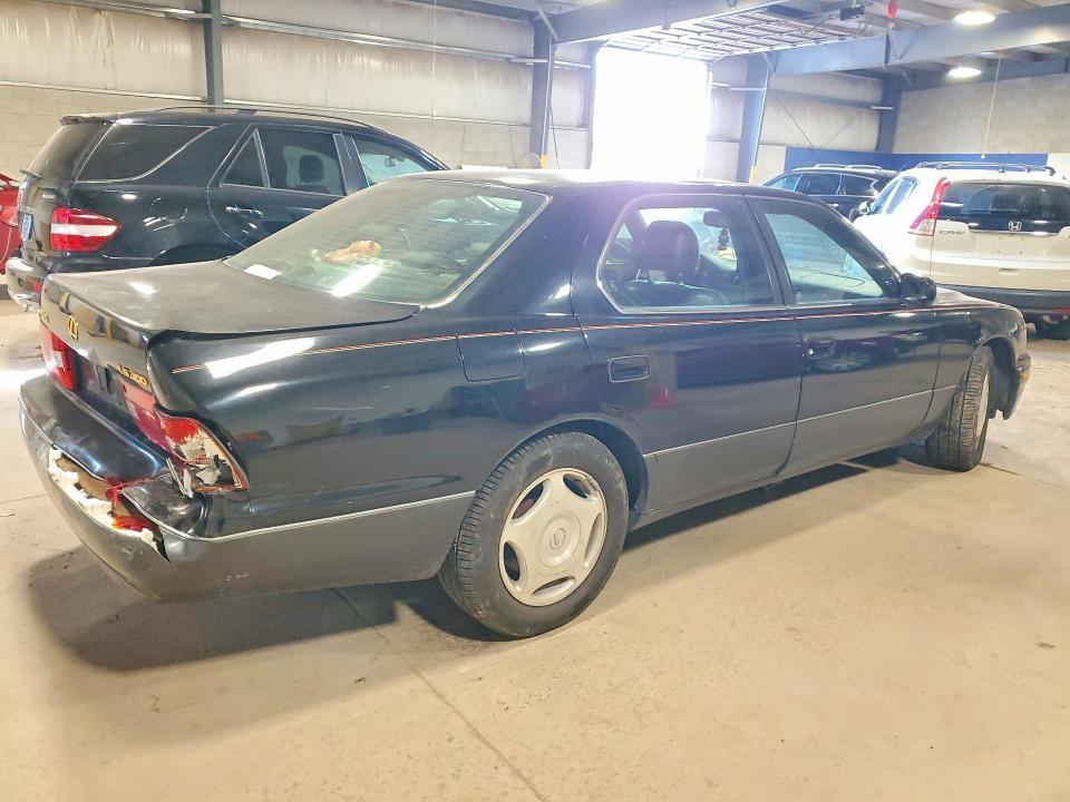 1998 LEXUS LS 400 — Фото 3 из 12