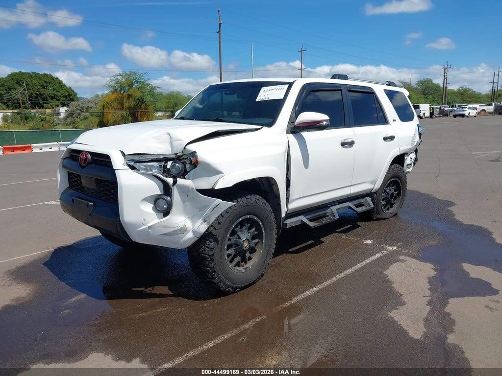 JTEZU5JR4L5216006 2020 TOYOTA 4RUNNER photo no. 2