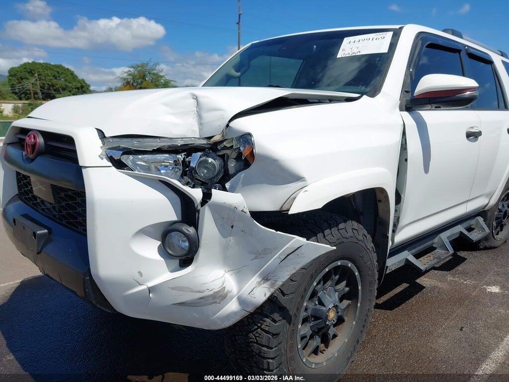 JTEZU5JR4L5216006 2020 TOYOTA 4RUNNER photo no. 6