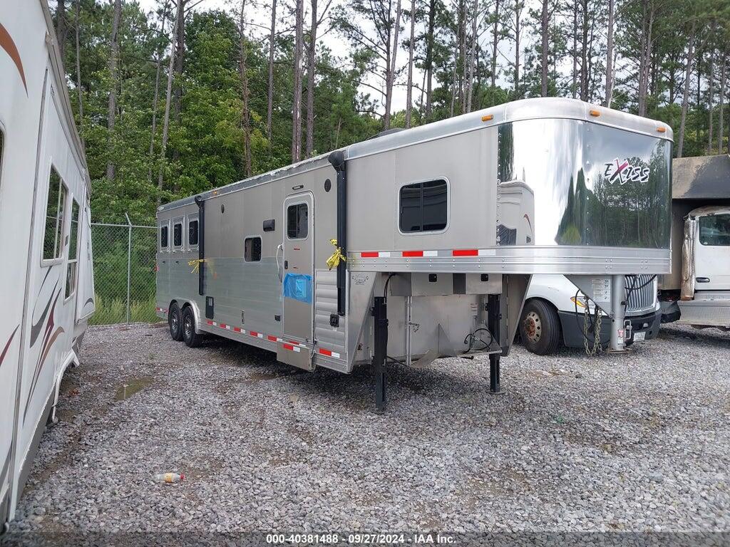 4LABH2720J5070327 2018 EXXISS ALUMINUM TRAILERS ENDEAVOR M-8312 5TH WHL HORSE TRAILER photo no. 1