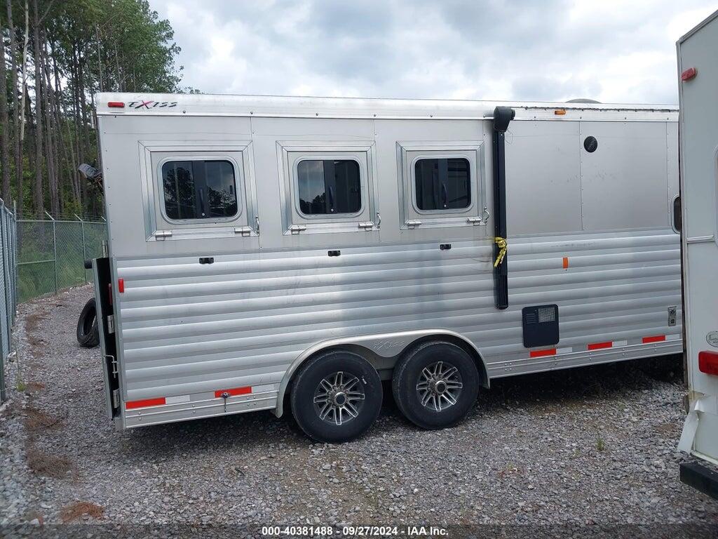 4LABH2720J5070327 2018 EXXISS ALUMINUM TRAILERS ENDEAVOR M-8312 5TH WHL HORSE TRAILER photo no. 4