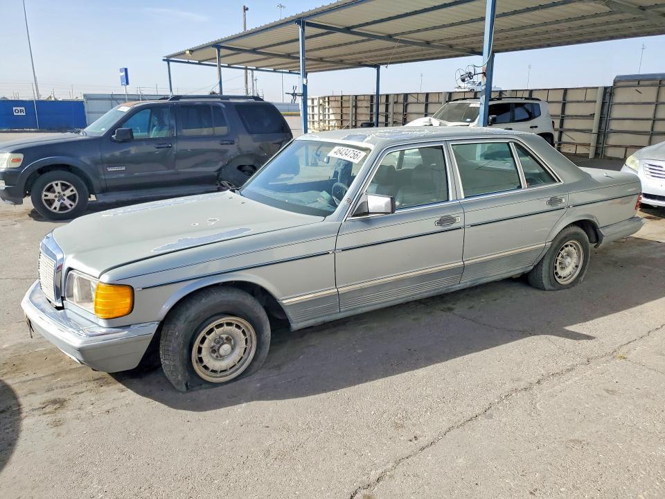 1983 MERCEDES BENZ 380 WDBCA33A6DB045551