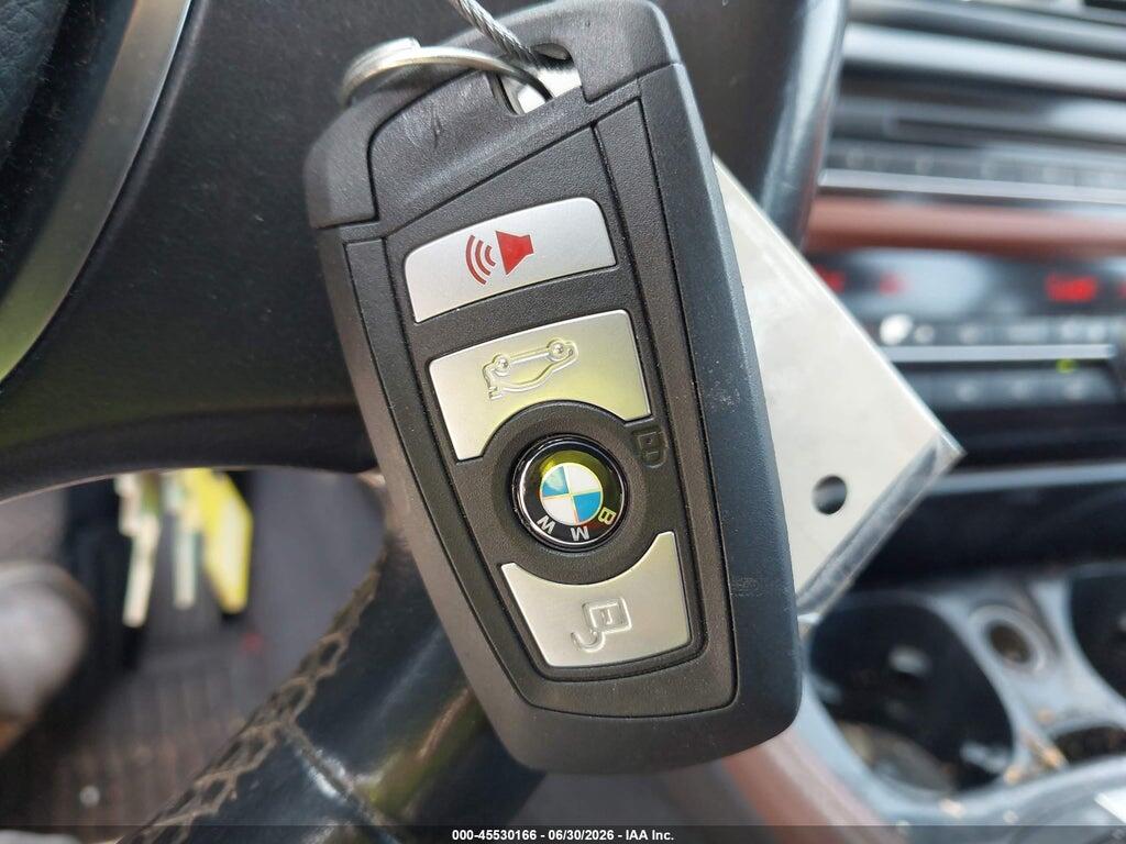 WBA5B3C56GG253606 2016 BMW 535I photo no. 11
